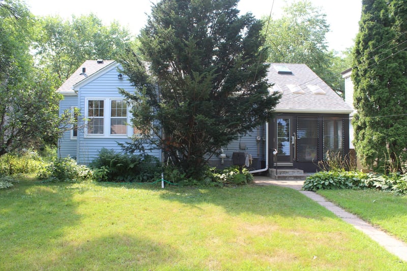 4414 Nawadaha Blvd, Minneapolis, MN 55406