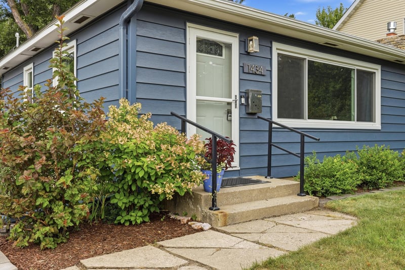 1434 Maryland Ave S, Saint Louis Park, MN 55426