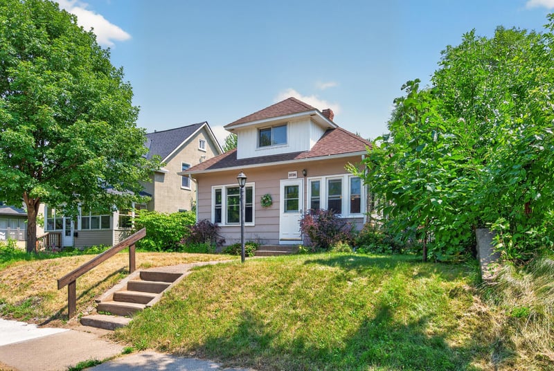 3726 Dupont Ave N, Minneapolis, MN 55412