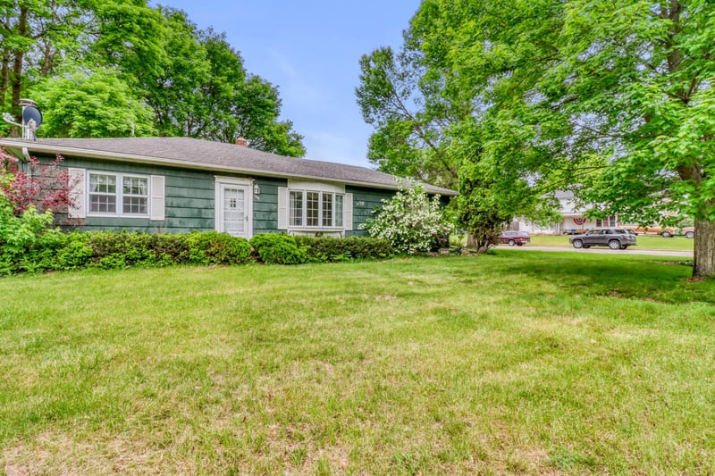 1510 Lynn Ave, Detroit Lakes, MN 56501