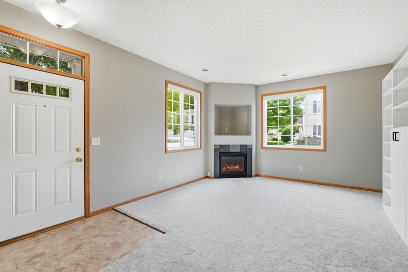 1878 13th St W #906, Hastings, MN 55033