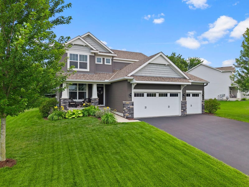 5213 Trailhead Ln SE, Prior Lake, MN 55372