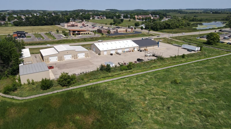 601 Central St E, Lonsdale, MN 55046