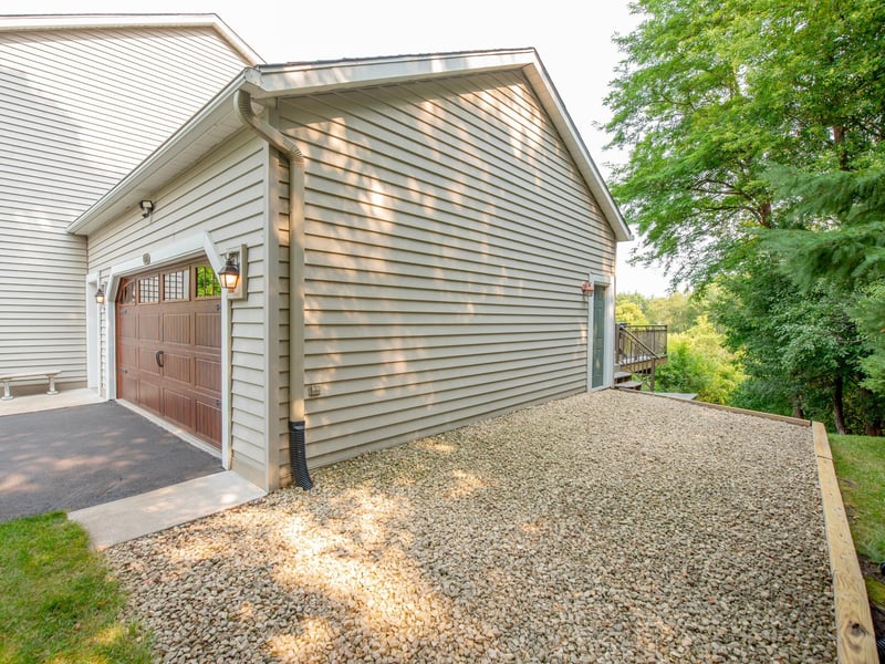 6256 Lynn Way, Woodbury, MN 55129