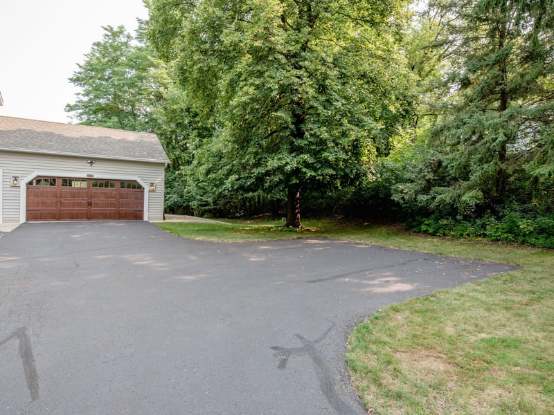 6256 Lynn Way, Woodbury, MN 55129