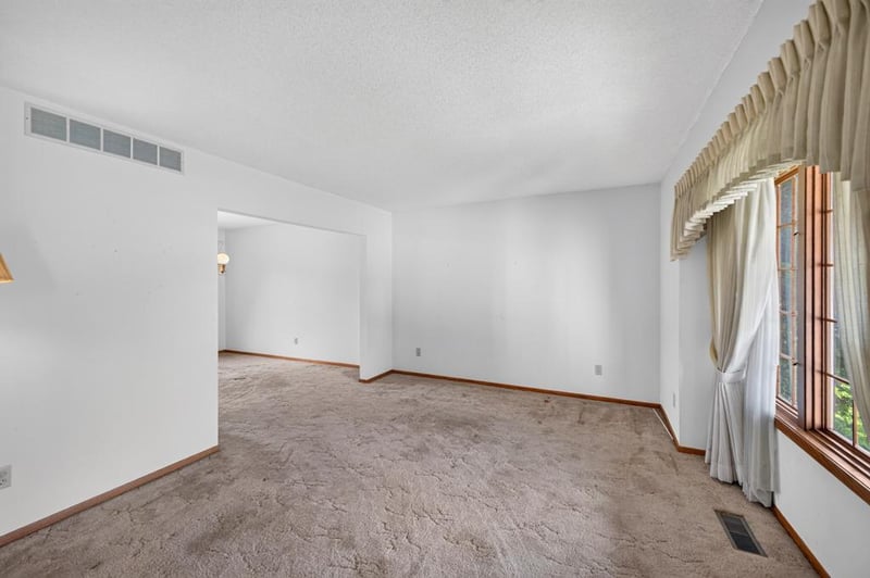 2466 Highview Ln SW, Rochester, MN 55902