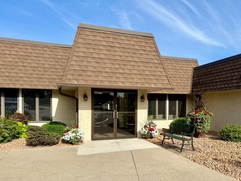 1415 Lake St #140, Alexandria, MN 56308
