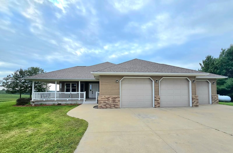 19665 Killdeer Rd, Preston, MN 55965