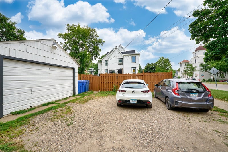 3044 Fremont Ave S, Minneapolis, MN 55408