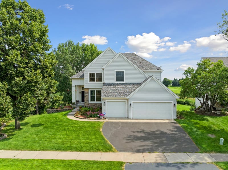 11251 Nassau Cir NE, Blaine, MN 55449