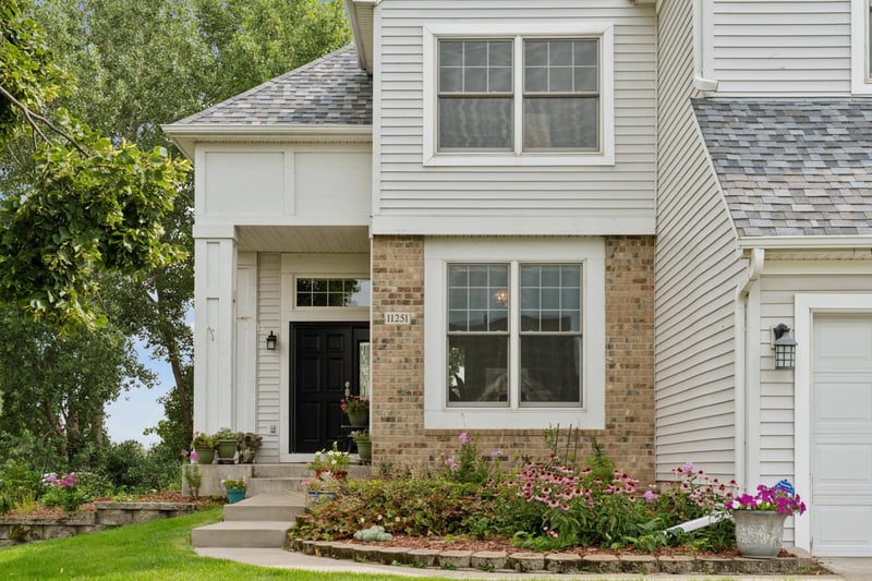 11251 Nassau Cir NE, Blaine, MN 55449
