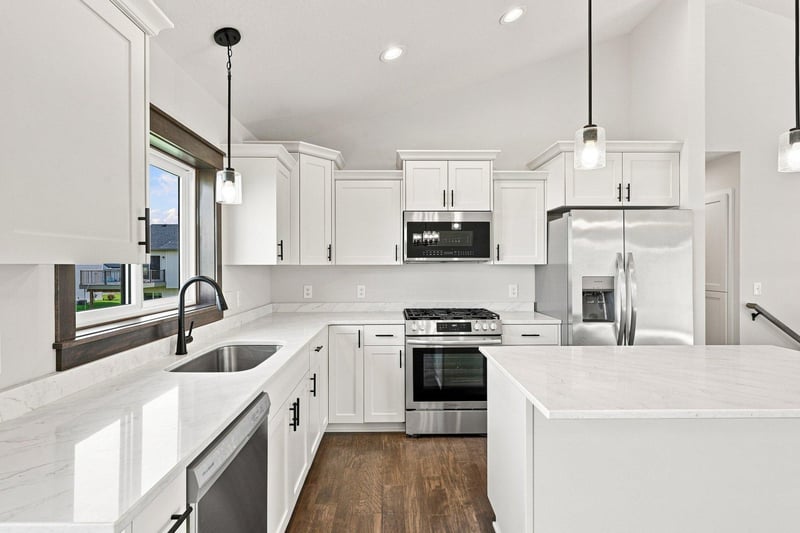 17762 Empire Trl, Lakeville, MN 55044