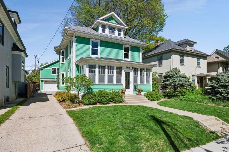 3212 Irving Ave S, Minneapolis, MN 55408