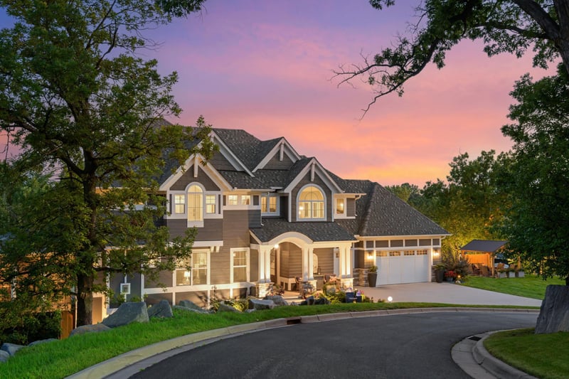 6311 Montee Dr, Eden Prairie, MN 55344