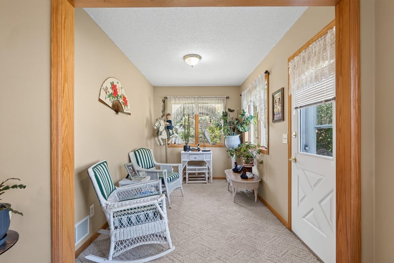 419 Pine Ct, Saint Croix Falls, WI 54024