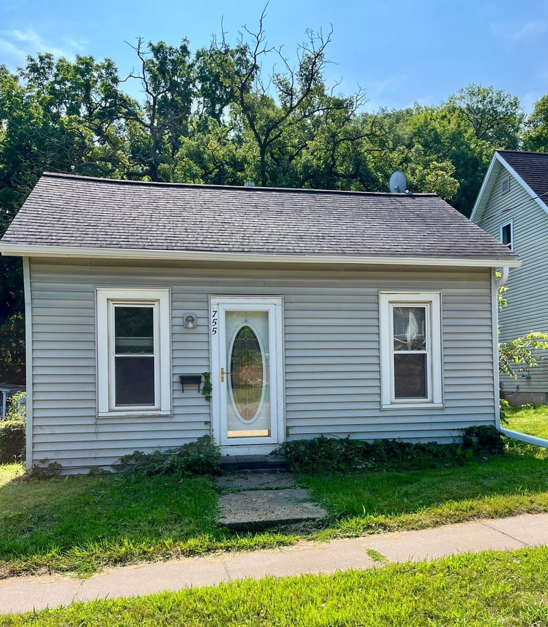 755 West Ave, Red Wing, MN 55066