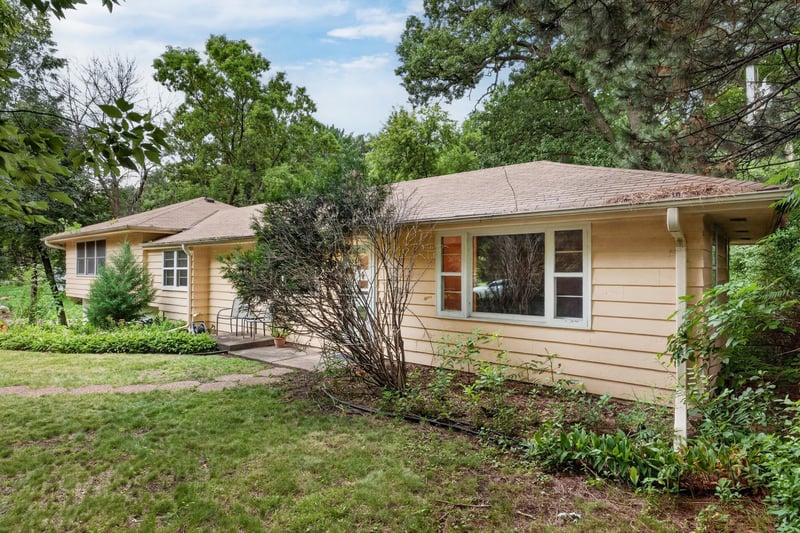 5690 Echo, Excelsior, MN 55331