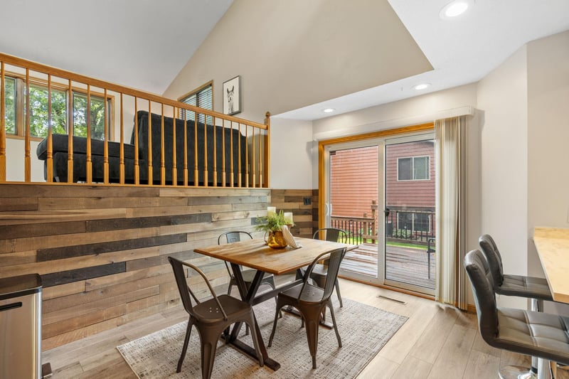 1536 Prairie Hill Rd, Saint Cloud, MN 56301
