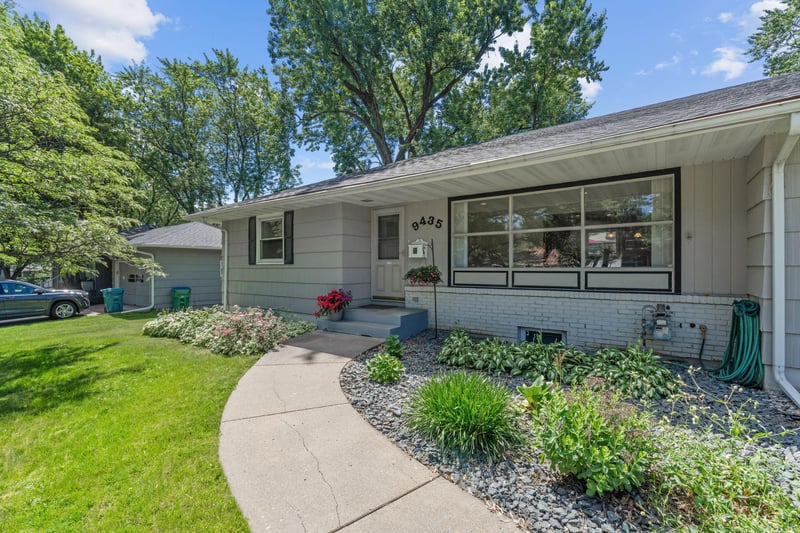 9435 W 14th St, Saint Louis Park, MN 55426