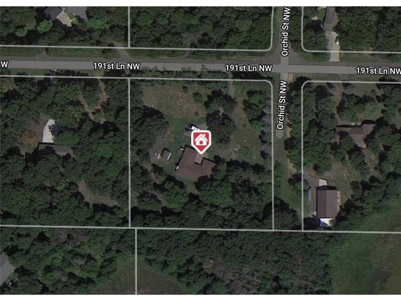 3370 191st Ln NW, Oak Grove, MN 55303