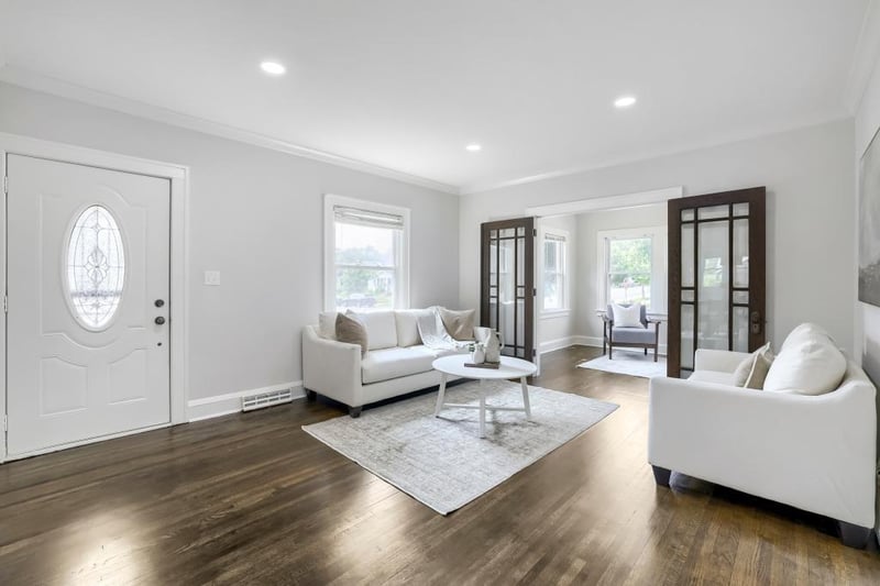 1900 E 42nd St, Minneapolis, MN 55407