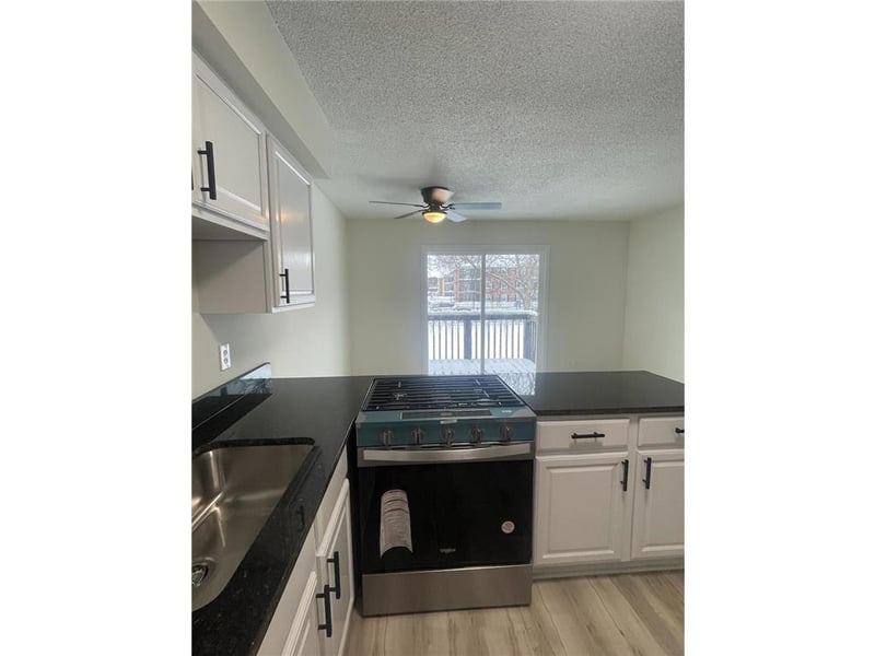 7824 Yates Ave N, Brooklyn Park, MN 55443