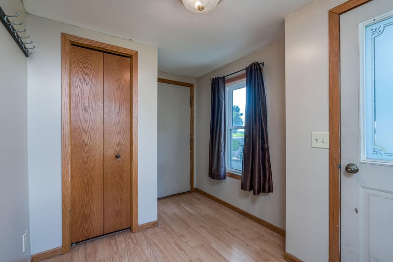 28059 State Highway 22, Gaylord, MN 55334