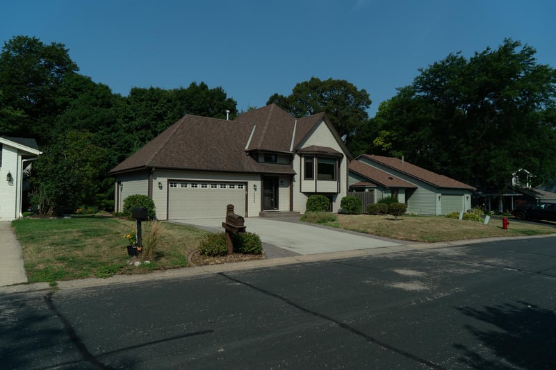 13056 Vernon Ave, Savage, MN 55378