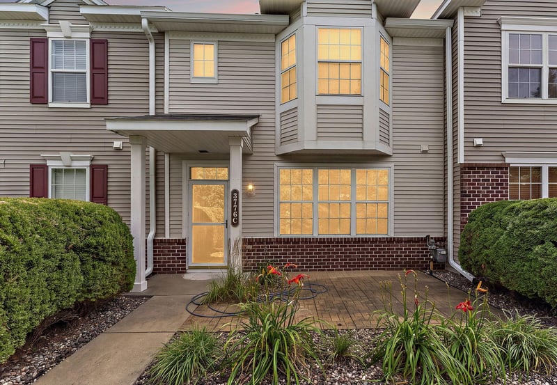 3776 Hazel Trl #C, Woodbury, MN 55129