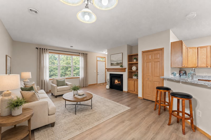 3776 Hazel Trl #C, Woodbury, MN 55129
