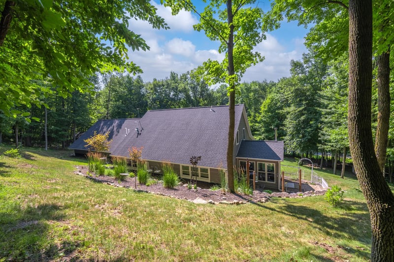 722 Old Highway 8, Saint Croix Falls, WI 54024