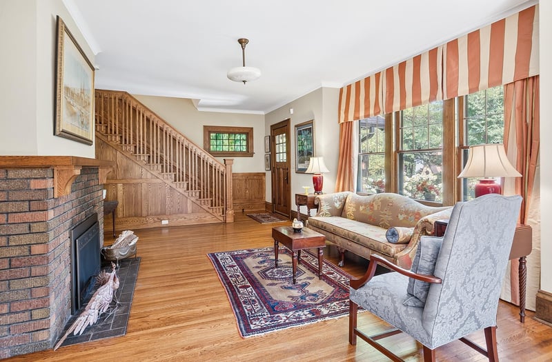 2322 Buford Ave, Saint Paul, MN 55108