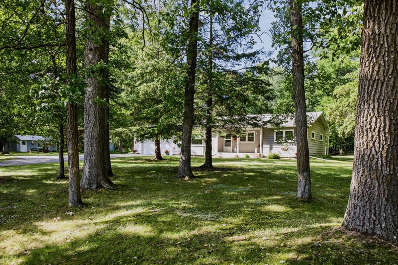 57773 County Highway 56, New York Mills, MN 56567