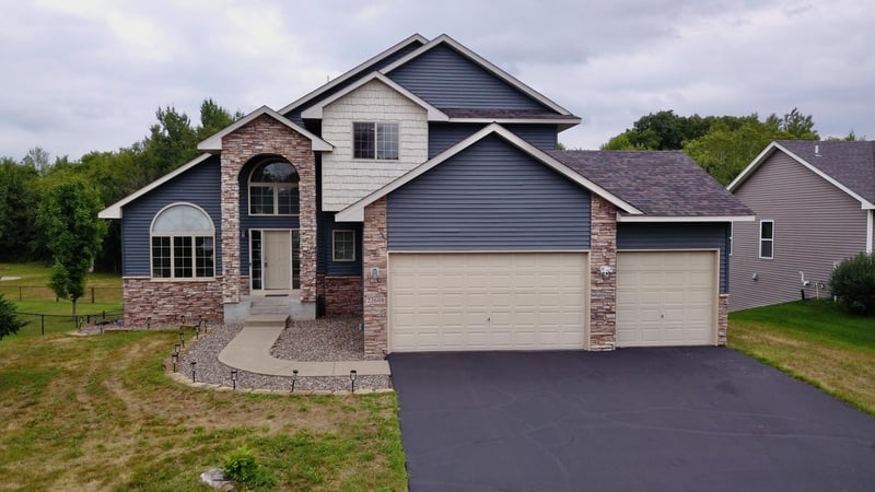 22608 Zion Pw NW, Oak Grove, MN 55005