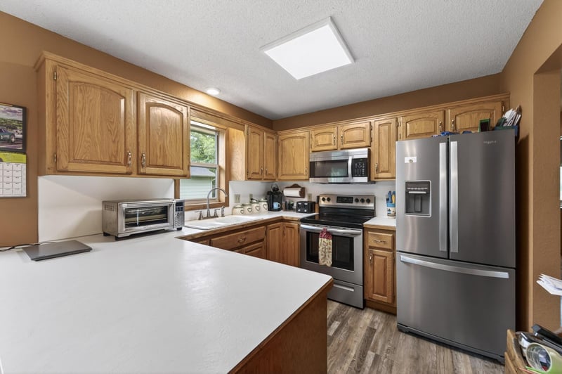 12515 Hummingbird St NW, Coon Rapids, MN 55448