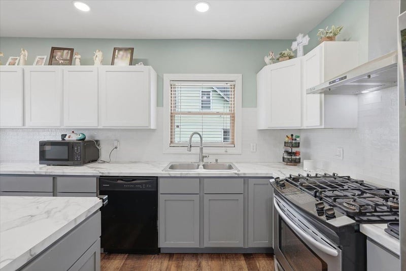 504 Cedar St, Colfax, WI 54730