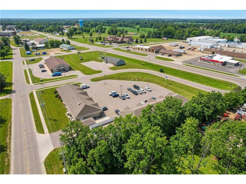 820 Howe Ave #Building B, Mora, MN 55051