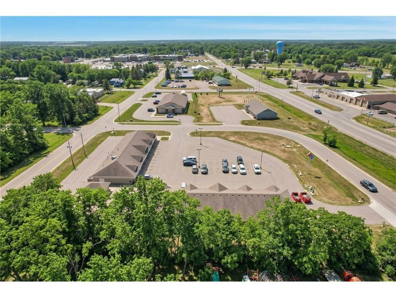 820 Howe Ave #Building B, Mora, MN 55051