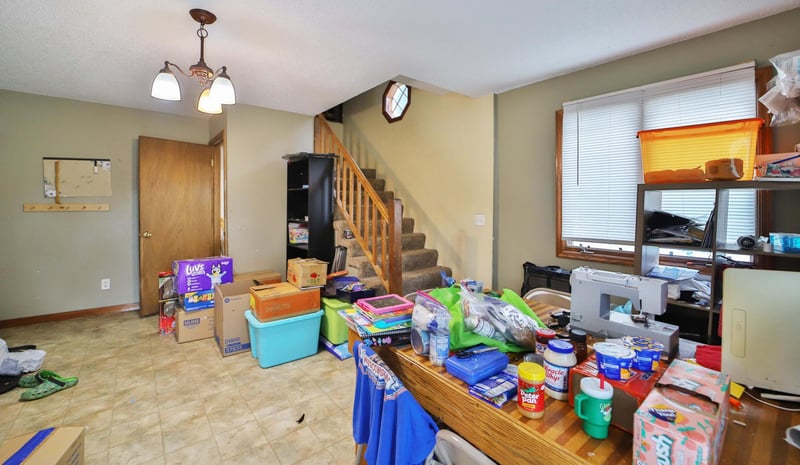 400 5th St SW, Little Falls, MN 56345