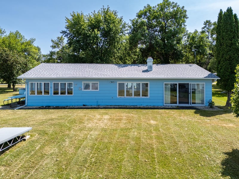 11842 Lake St SE, Mentor, MN 56736