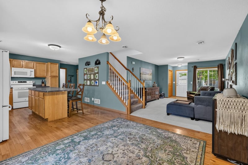 431 Cedar Pl, Maple Lake, MN 55358