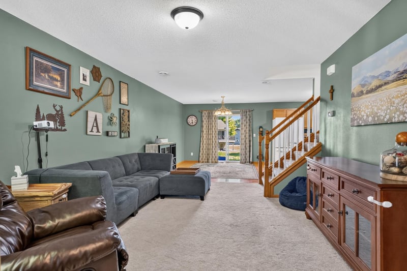 431 Cedar Pl, Maple Lake, MN 55358