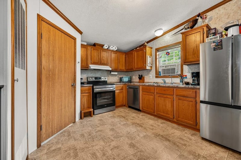 21982 Grouse Ln, Grand Rapids, MN 55744