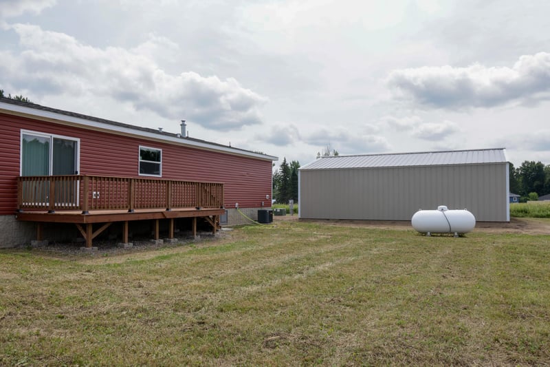 19056 Island View Dr, Mora, MN 55051