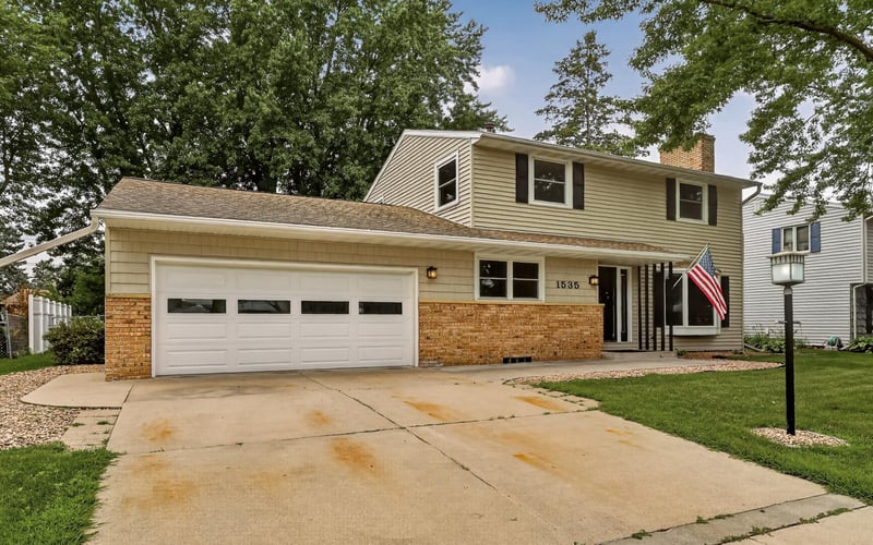 1535 8th Ave SE, Rochester, MN 55904