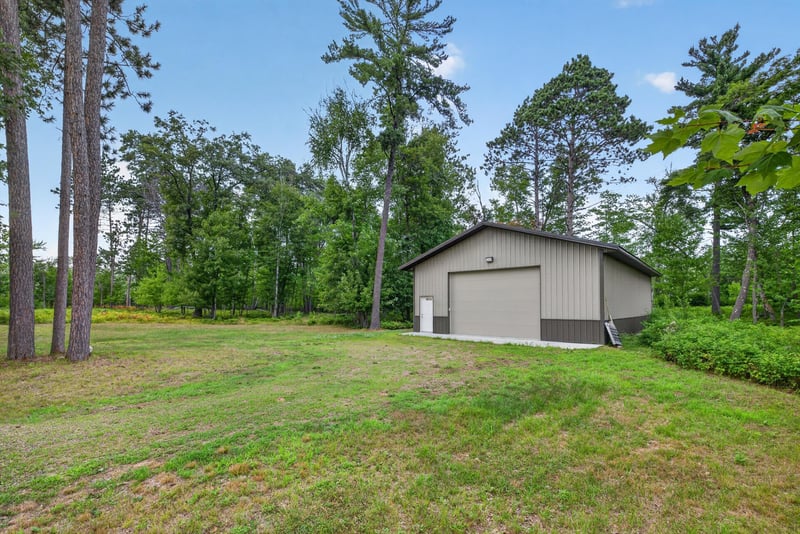 9196 Larkspur Ct, Brainerd, MN 56401