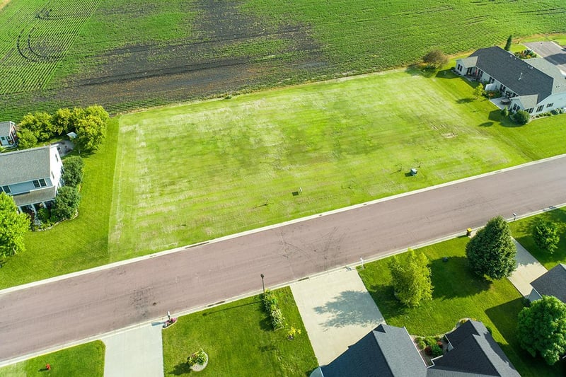 20 Marples Ave, Minnesota Lake, MN 56068