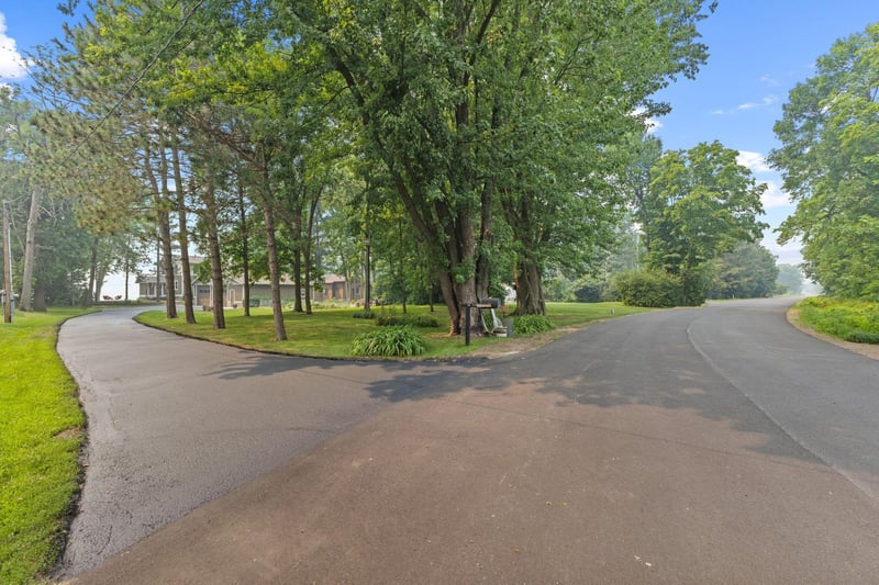 16405 328th Ave, Isle, MN 56342