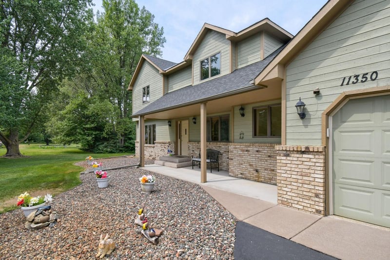 11350 12th St N, Lake Elmo, MN 55042