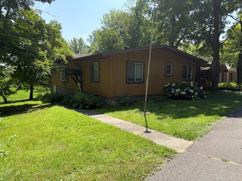 2200 SW 16th St, Grand Rapids, MN 55744